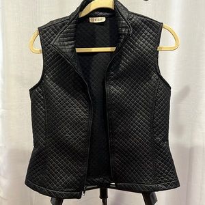 Contrast Quilted Black Vest Jacket One size